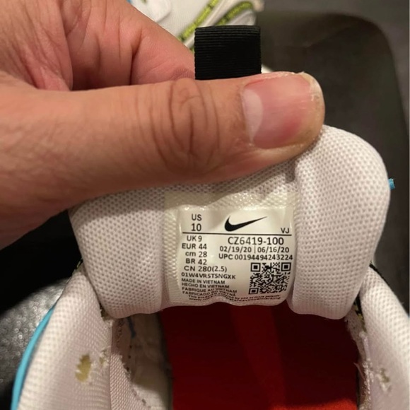 Nike Kids Air Max 90 SE White Blue Neon Green Sneakers - Picture 5 of 11